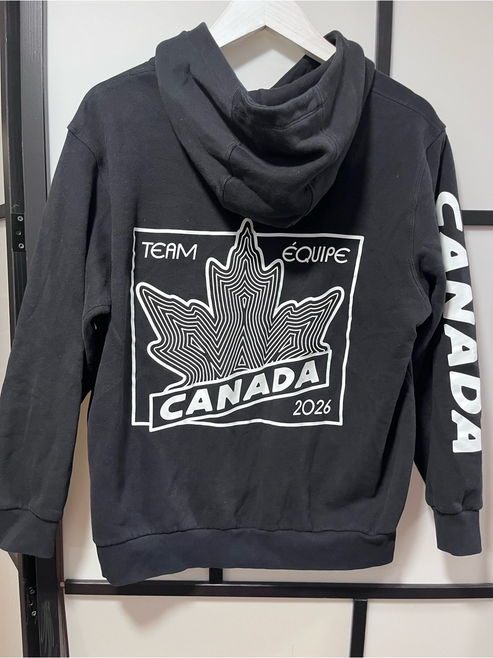Lululemon Team Canada 2026 Pullover Hoodie Black Small